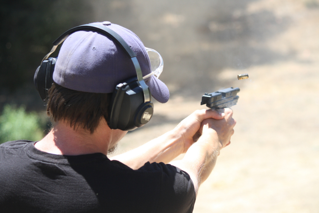 M&P Shield vs Glock 43 - Comparison